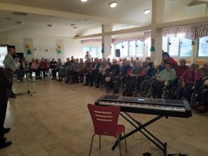 Obisk DU (Foto MČC)